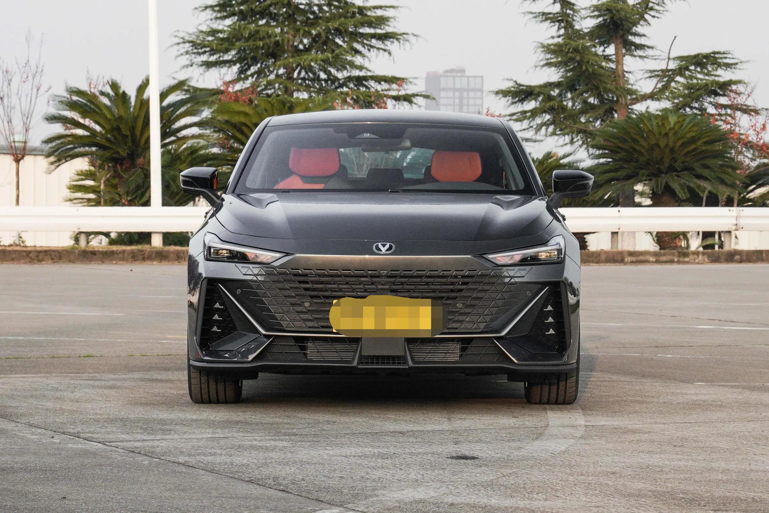ChangAn Uni-V 1.5T 2022 Intelligent Pilot Edition Gasoline Sedan Car Compact