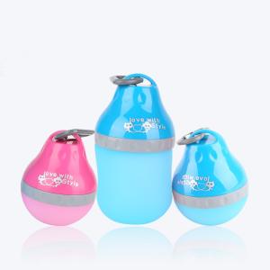 Wholesale Food Silicone Dog Water Bottle 7 Oz 14 Oz Love Style For Small Pets from china suppliers