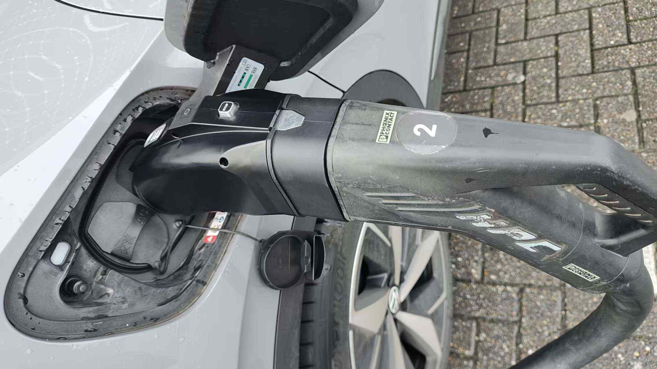 CCS2 To CCS1 Adapter Tesla Electric Vehicle Charging Adapter With Safety Standards