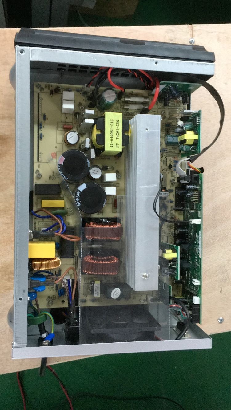 LCD Display G Tech UPS High Frequency Online 1KVA Single Phase Overvoltage Protection
