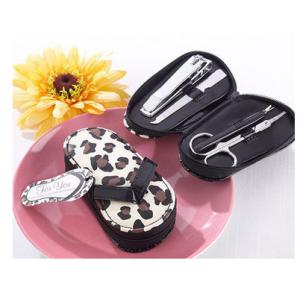 Wholesale New creative promotion gift product wedding gift slipper manicure set from china suppliers