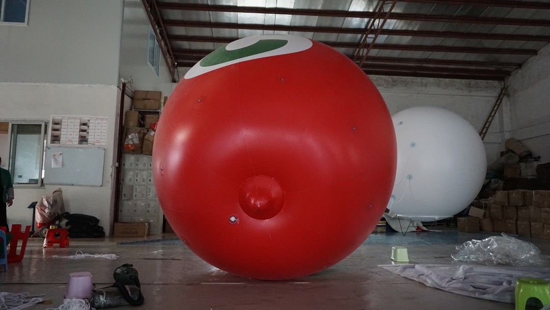3.5m Height Apple Shaped Balloons Pantone Color Matched Printing Large