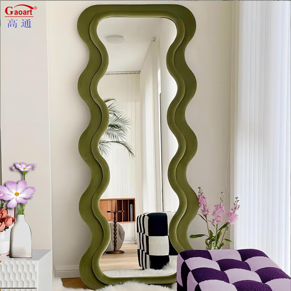 Custom Design High Grade Large Glass Mirrors for Gym and Salon Decorative Wall Decoration