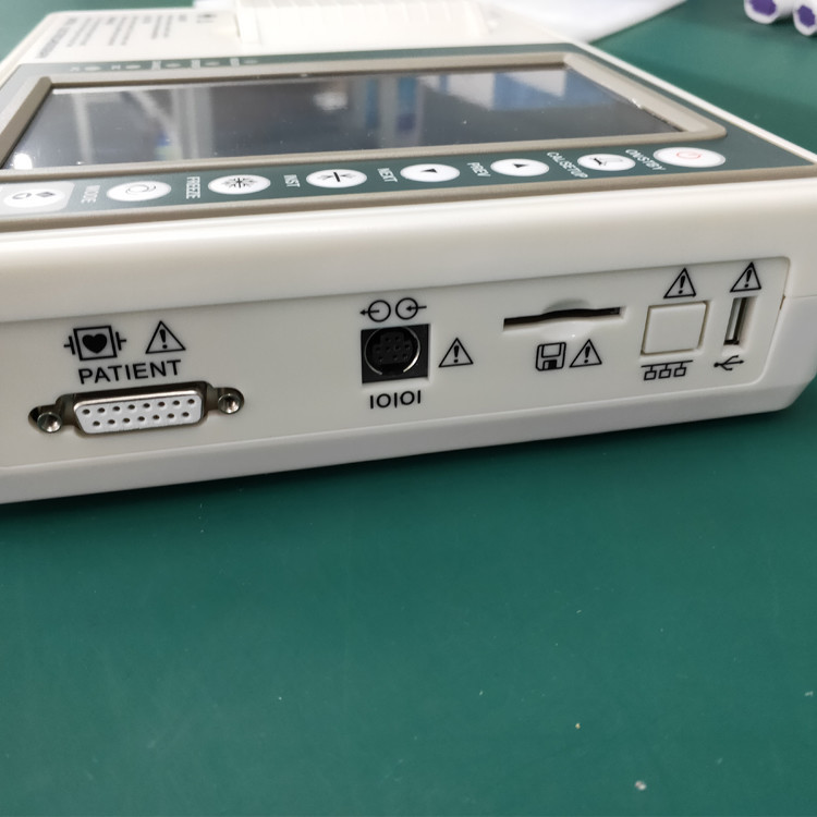 7inch LCD Portable ECG Machine 3 Channel 12 Lead Electrocardiograph Equipment