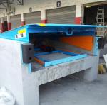 Safety 12 Ton Loading Dock Leveler , Hydraulic Warehouse Truck Dock Equipment