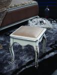 Hand Carved Luxury European Bedroom Furniture High Gloss Vintage Oak Bedroom Set