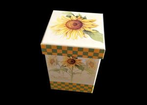 Wholesale Fancy Flowers Printed Gift Box With Lid Moisture Proof Recyclable Cap Top from china suppliers