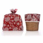 Reusable Plastic Christmas Gift Bags Tear Resistant For Presents Wrapping