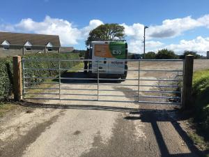 Wholesale 4ft General Purpose Farm livestock for Gate Horse Cattle Sheep Yard Panels Victoria &quot; from china suppliers