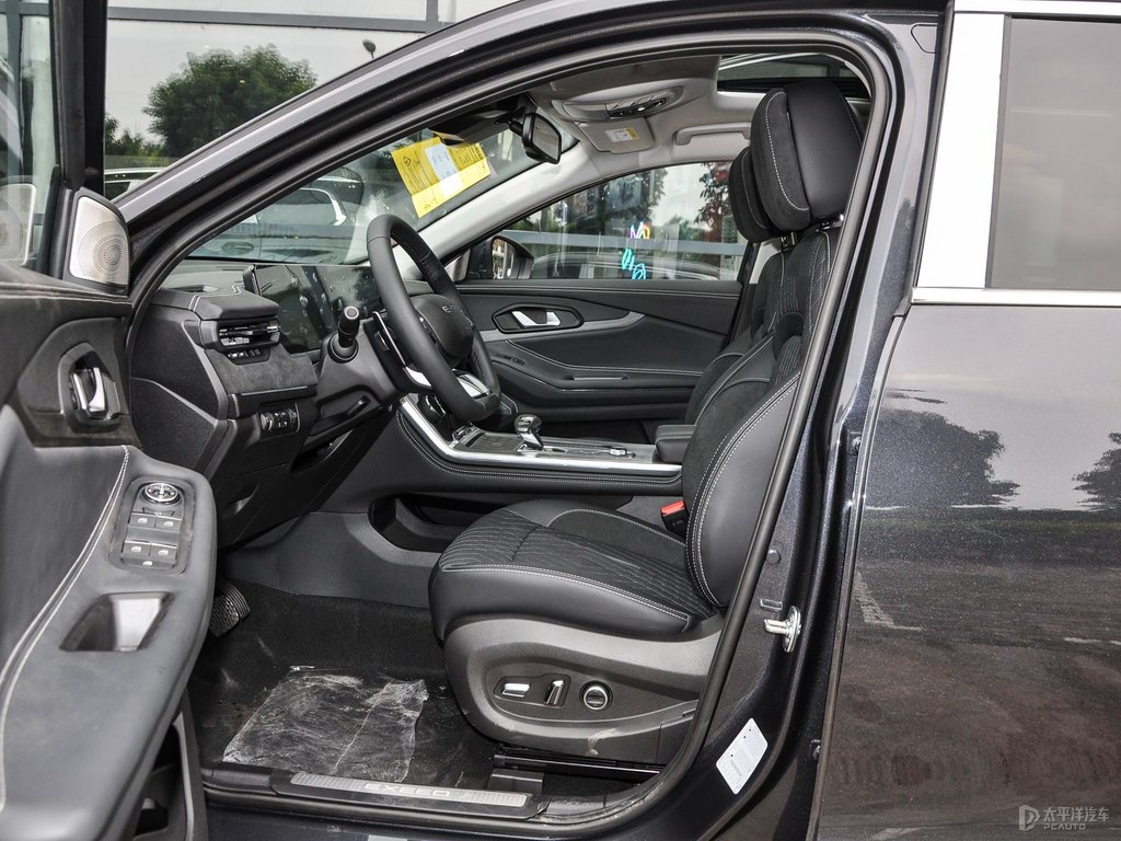 Super Fast Speed 2024 Chery EXEED TXL 400T 4WD SUV Lingyun 5 Seat Version ACC Cruise Control Macpherson Front Suspension