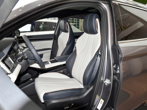 NEW car pure electric BYD Song plus 2021 EV Noble version compact SUV automobile for sales adults can be used very comfortable