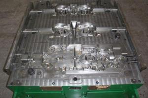 Wholesale Cold Core Box Aluminium Pressure Die Casting Mould Heat Treatment Surface from china suppliers