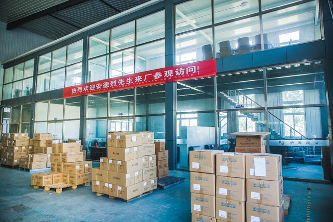 Muscovite Single Sided Mica Insulation Tape High Dielectric Customized Thickness