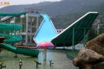 Colorful Exciting Fiberglass Water Slide , Wave Pool Slide 2 Riders Load