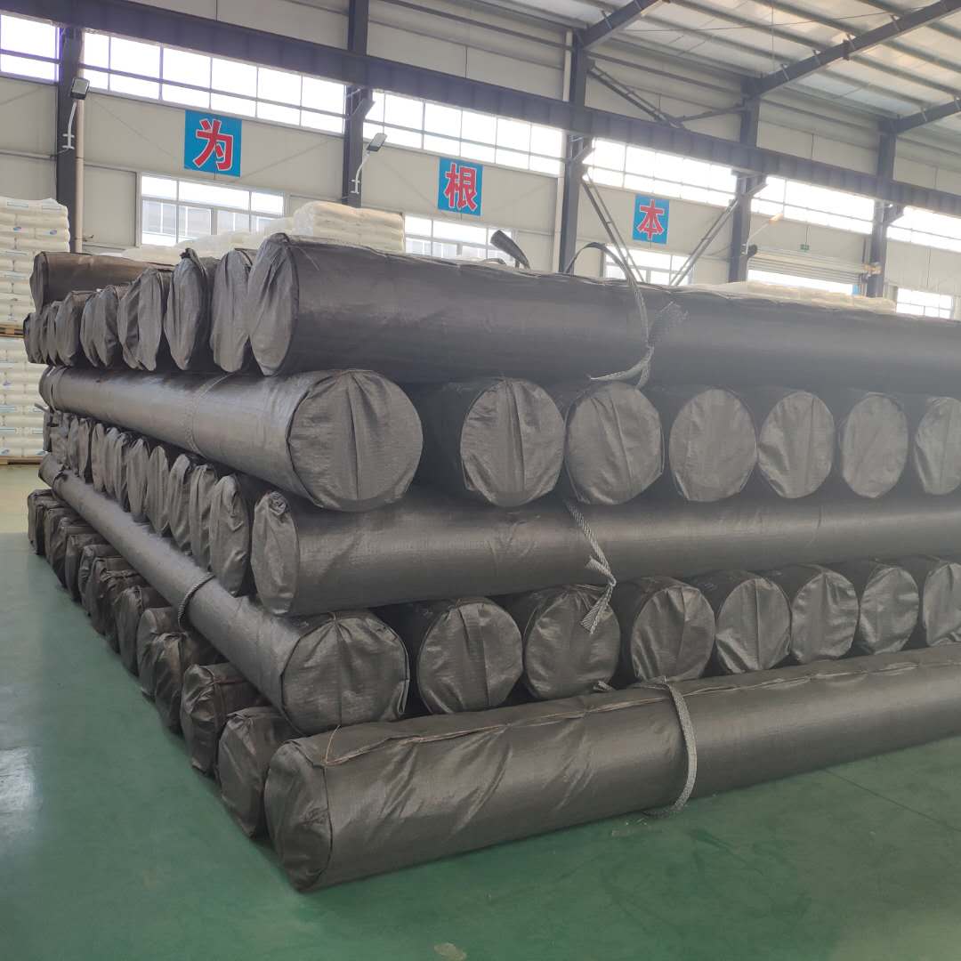 Pond Liner for Aquaculture 0.5mm/0.75mm HDPE Geomembranes in Black White Green or Blue
