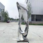 2.8M High Mirror Polished Stainless Steel Mobius Sculpture in Toronto, Canada