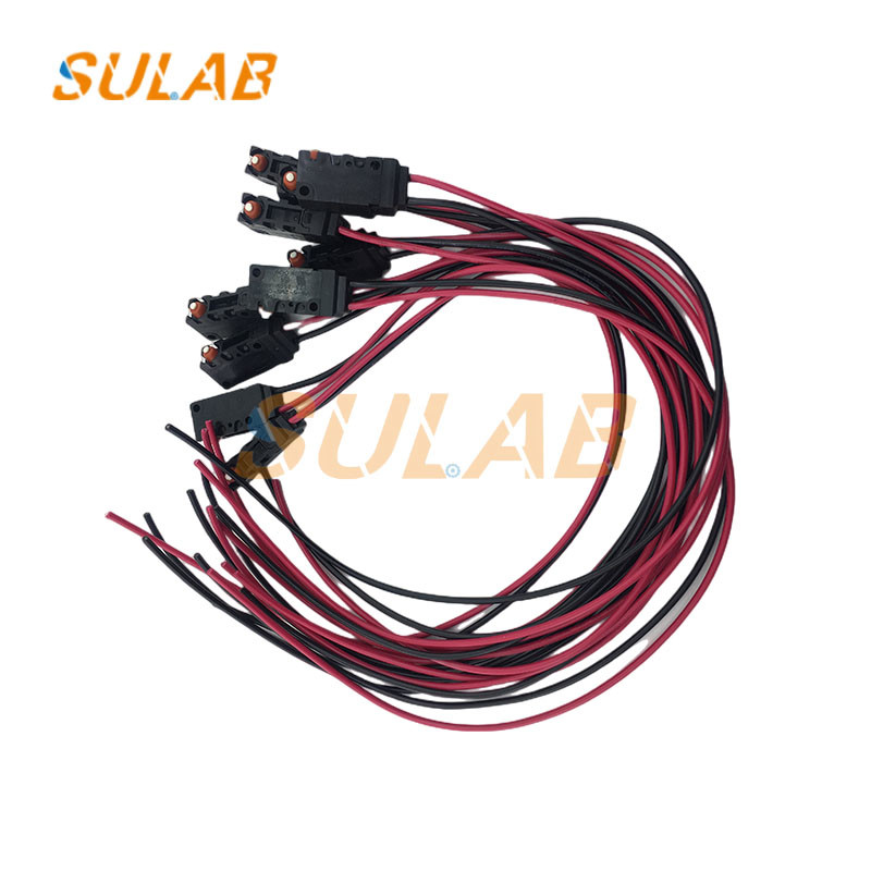 Basic Micro Switch D2VW-5-2MS-0 Elevator Spare Parts With Molded Lead Wires