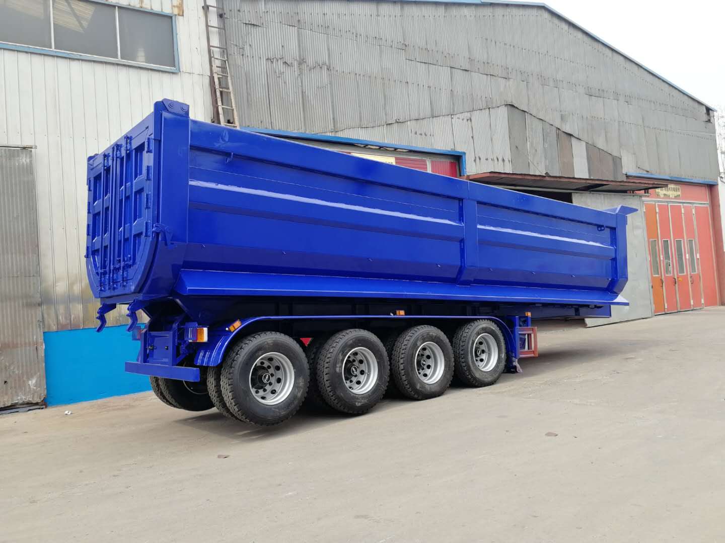 U Shape Tipper Cargo Truck Trailer The Best Way to Transport Sand Stone or Bulk Cargo