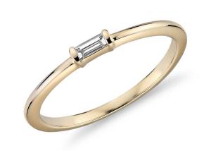 Wholesale Baguette Cut 9K Gold Ring 2.0×4.0MM 0.11ct Weight Prong Setting Type from china suppliers