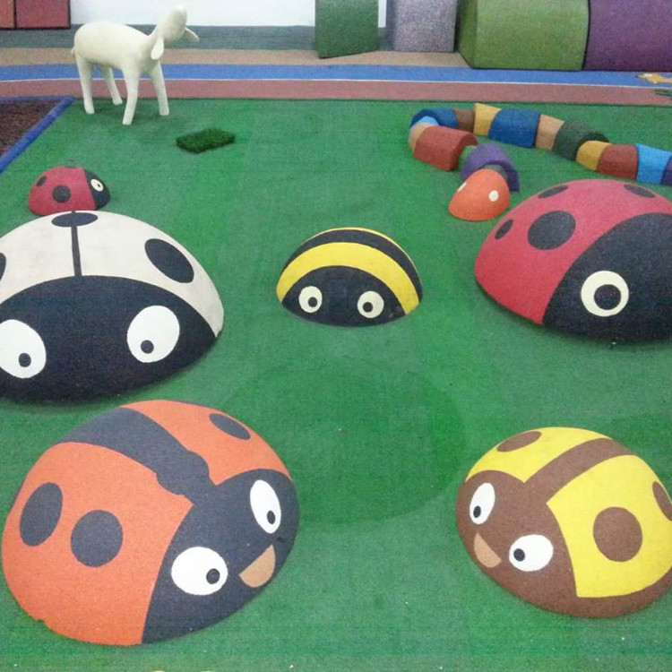 Synthetic Outdoor Playground Rubber Granules EPDM Wet Pour Rubber Granules