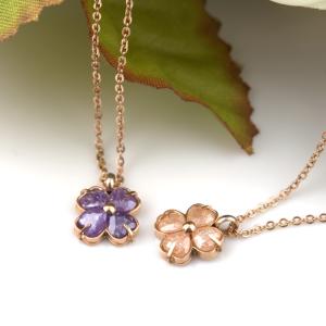 Wholesale Girls Fashion Jewelry Stainless Steel Crystal Leaf Clover Pendant Necklace from china suppliers