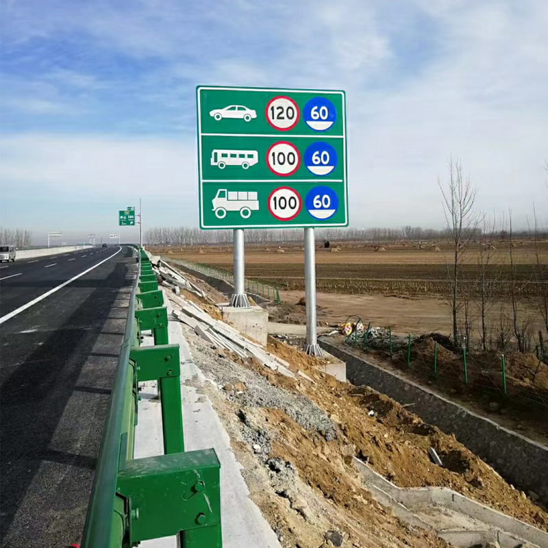 Customized Printing Roadway Safety Signs Essential for Traffic Construction Markings