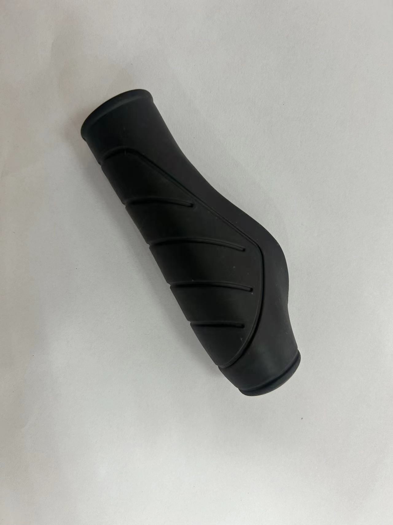Comfortable Rubber Handle Grips For Bike Anti Slip Wear Resistance