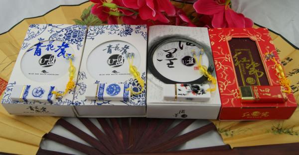 Quality 1GB~32GB blue and white porcelains  Chinese style USB Flash Drives supply OEM for sale