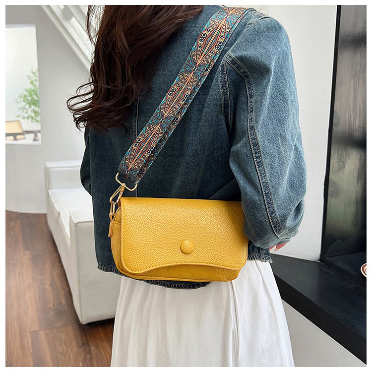 2023 Retro Small Bag for All Seasons Pu Leather Shoulder Messenger Bag Custom Classic