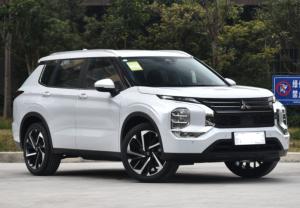 Wholesale Mitsubishi Outlander 2023 1.5t Cvt 2WD Exclusive Version Compact Car 5 Seats from china suppliers