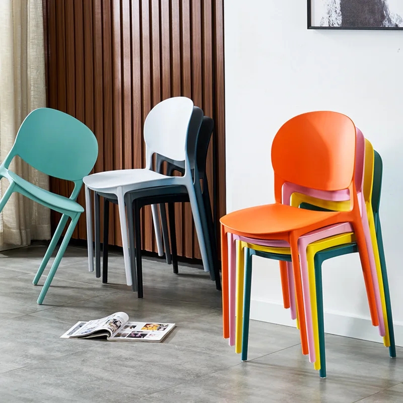 Modern Stackable Full PP Plastic Dining Chairs in Popular Colorful Design Style for Kitchen