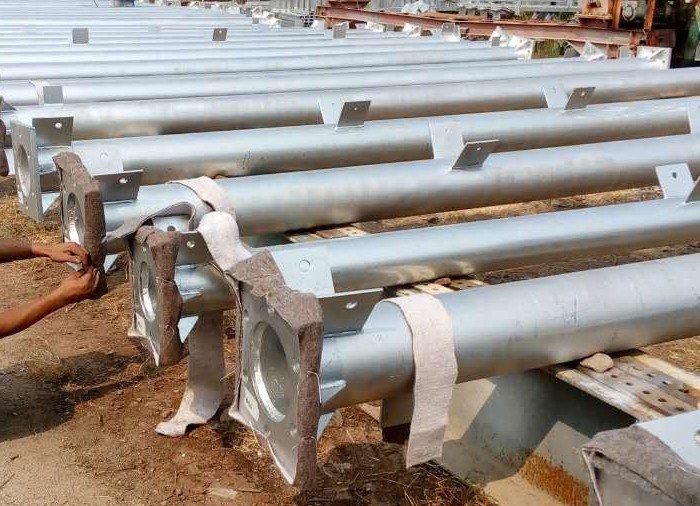 Galvanized Surface Tubular Steel Tower For Power Transmission With 3 / 4 Leg