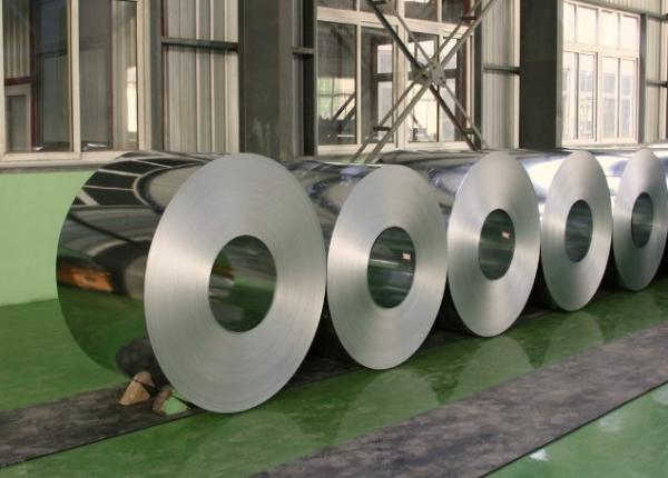 DX51 Steel Grade EN 10147 Hot Dip Galvanized Steel Coil Roll For Industrial