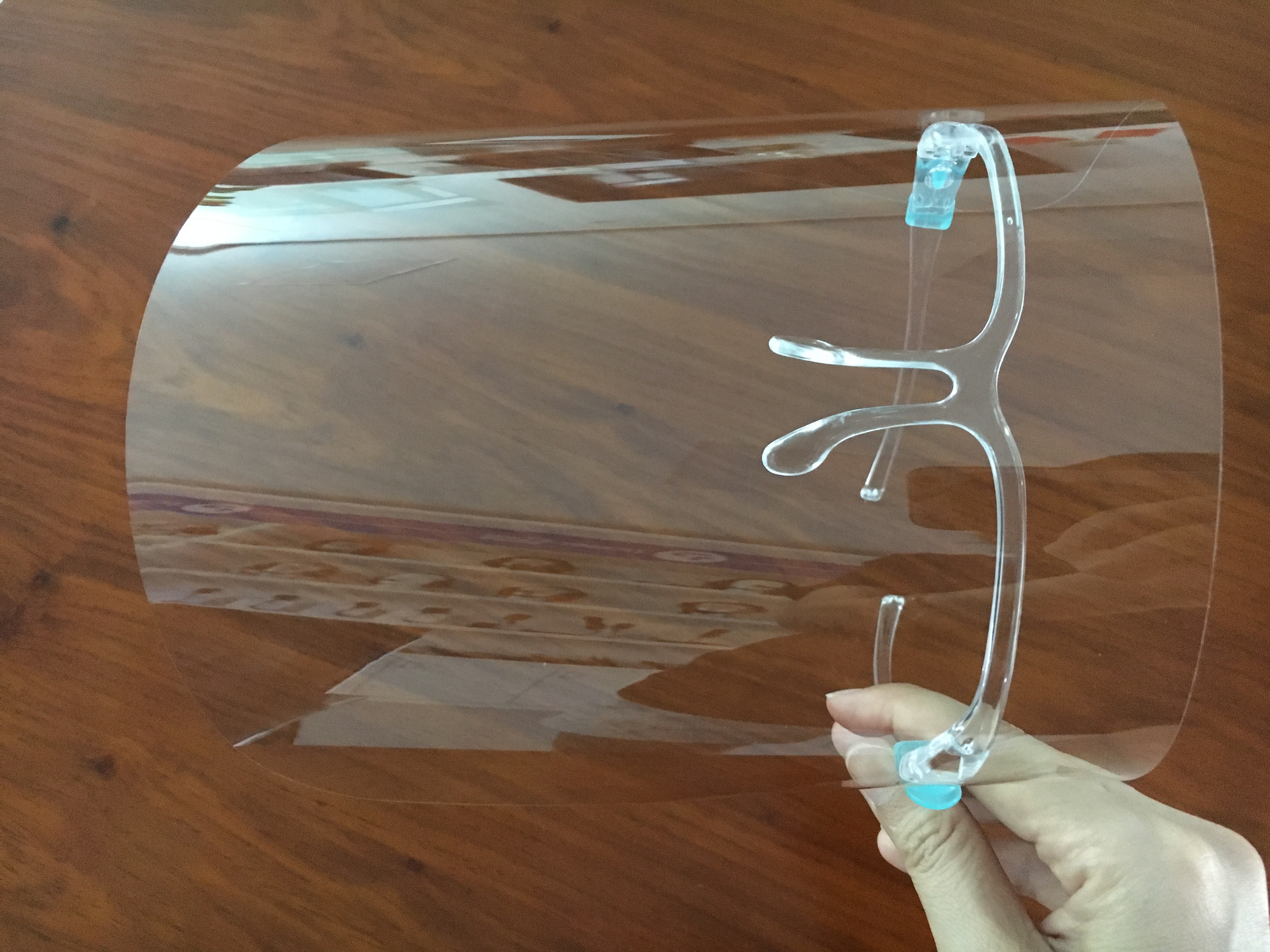 Anti Scratch PET 33x22CM Latex Free Safety Face Shield