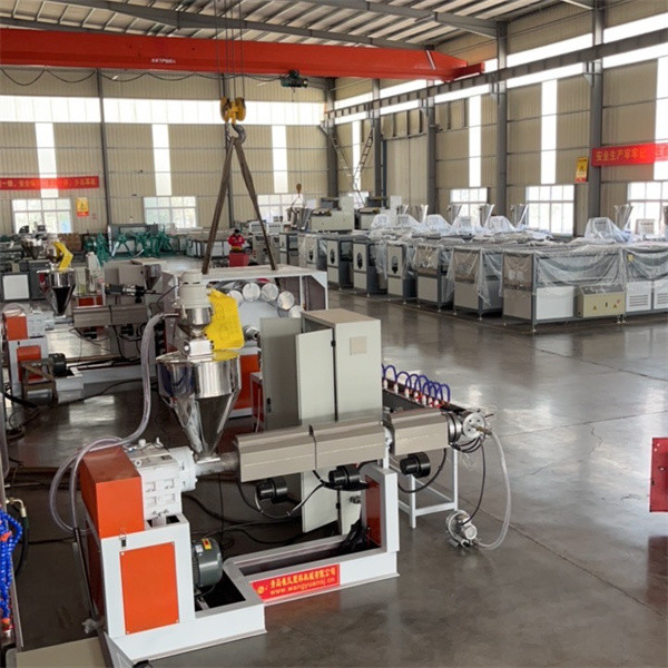 High Pressure Customized PVC Pipe Production Line / Soft PVC Garden Pipe Machine
