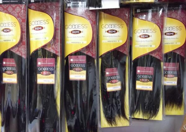Hot Beauty Peruvian Natural Wave Virgin Human Hair Extensions For Women