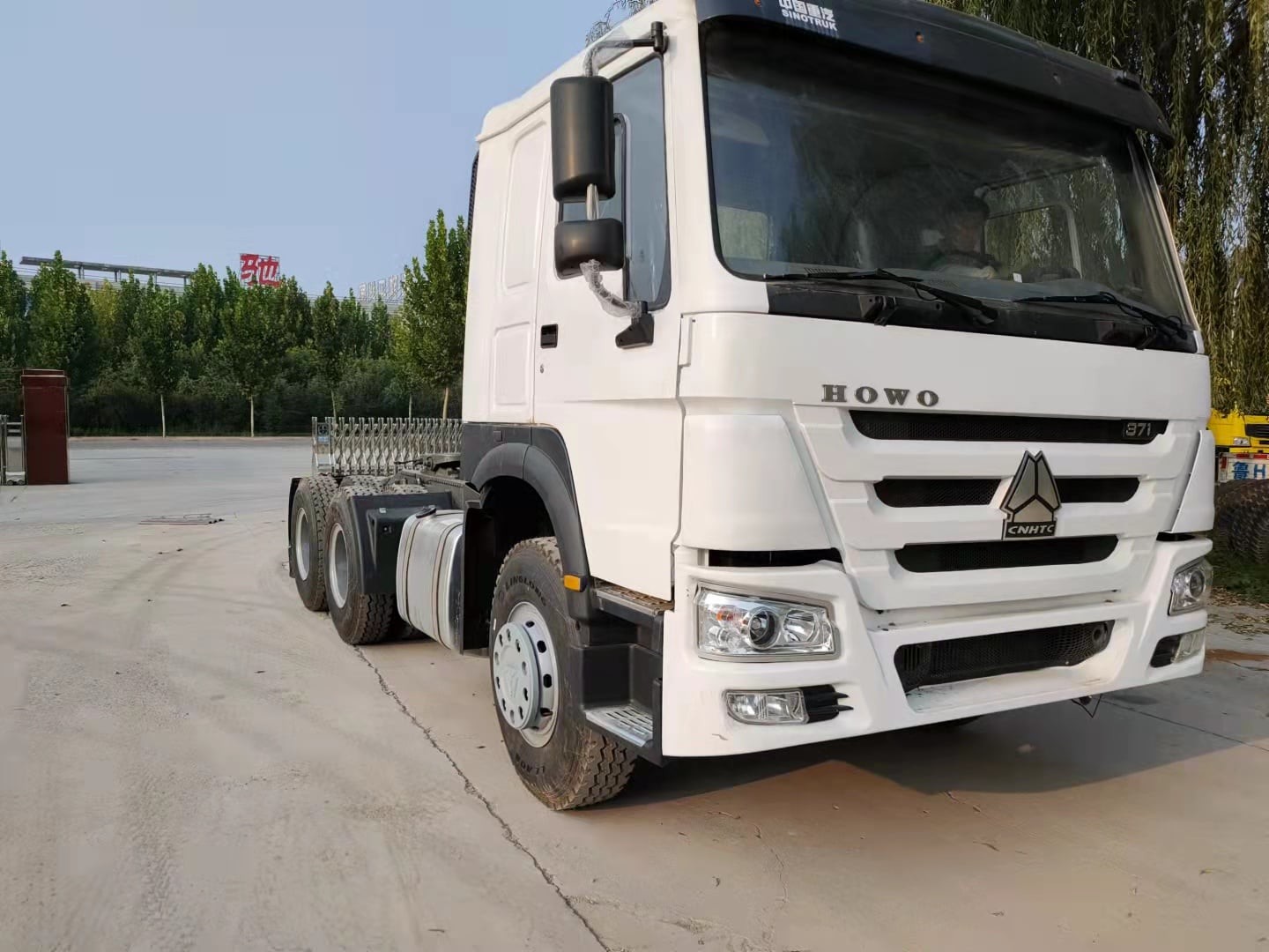 Used Howo/Sino Truck Tractor Head/Horse With Good Condition RHD