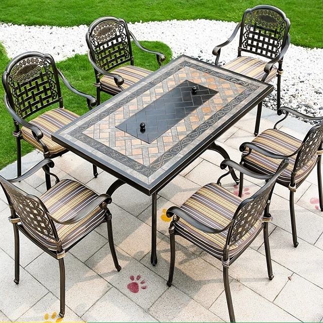 Customized Courtyard Balcony Dining Table Washable Patio Dining Table