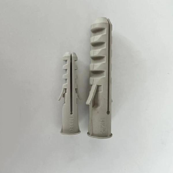 Common Standard Weather Resistant Expansion Anchor Plastic 30mm~300mm With Load Capacity