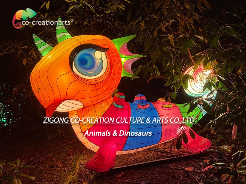 Red Lizard Chinese Light Lantern Festival Decoration For Christmas Events