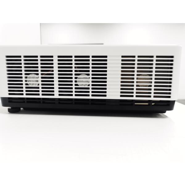 FLYIN 4K Laser 3LCD 7000 Ansi Lumens Projector 3840*2160 Large Venue Presentation Equipments for Outdoor