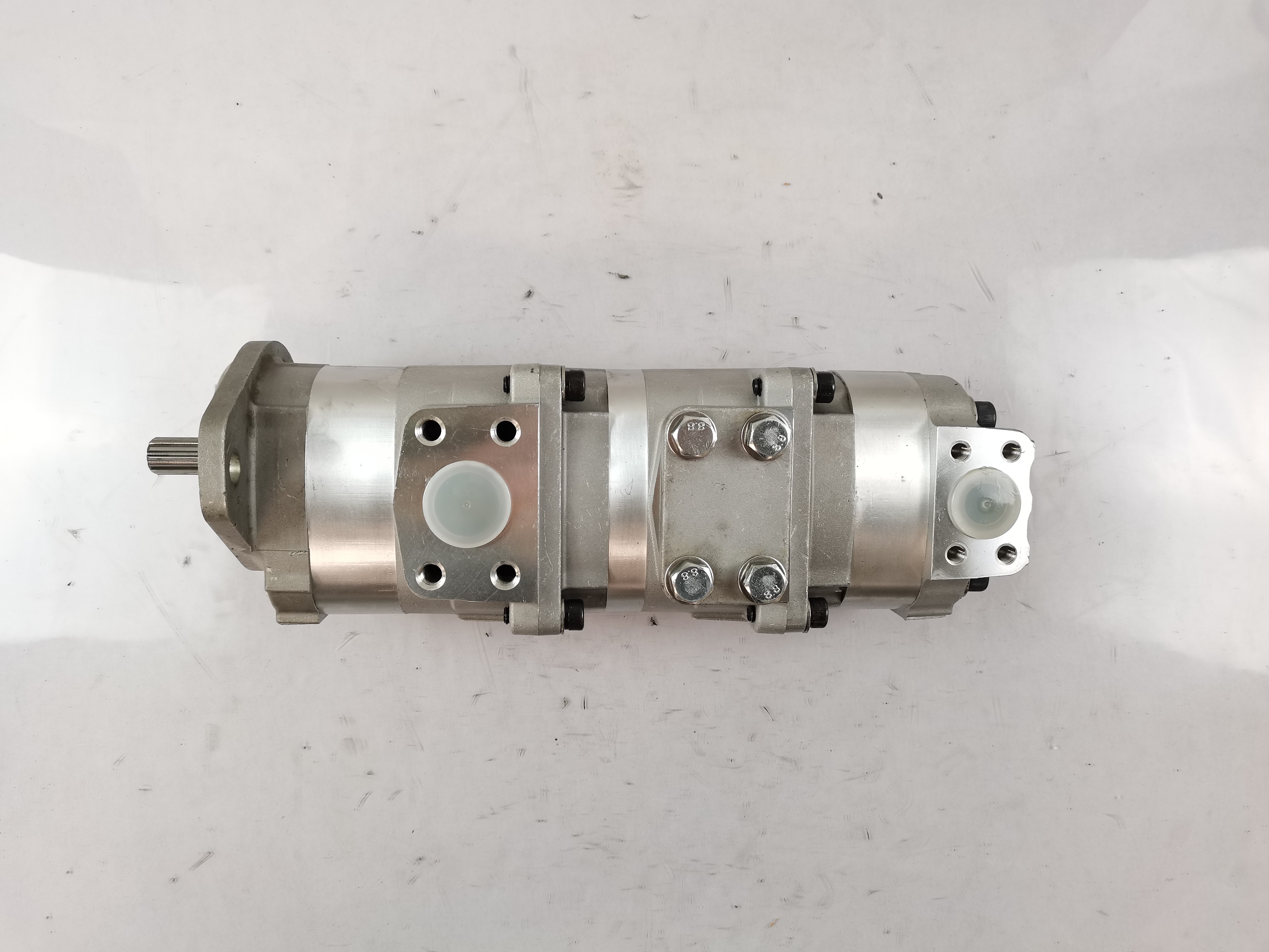 705-55-13020 Komatsu Crane Gear Pump LW100 SAL25+6+22 WEIGHT:14.352kgs