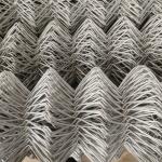 Manufacturers Direct Sale Galvanized Cyclone Fencing Easily Diamond Mesh Cyclone