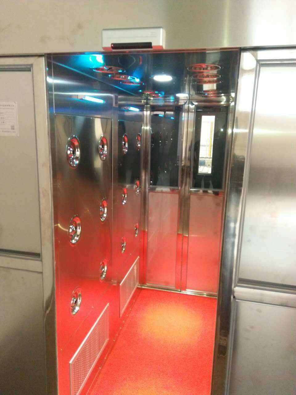 2 Person 2 Sides Stainless Steel Air Shower Cabin with Automatic Door and 3000W Power