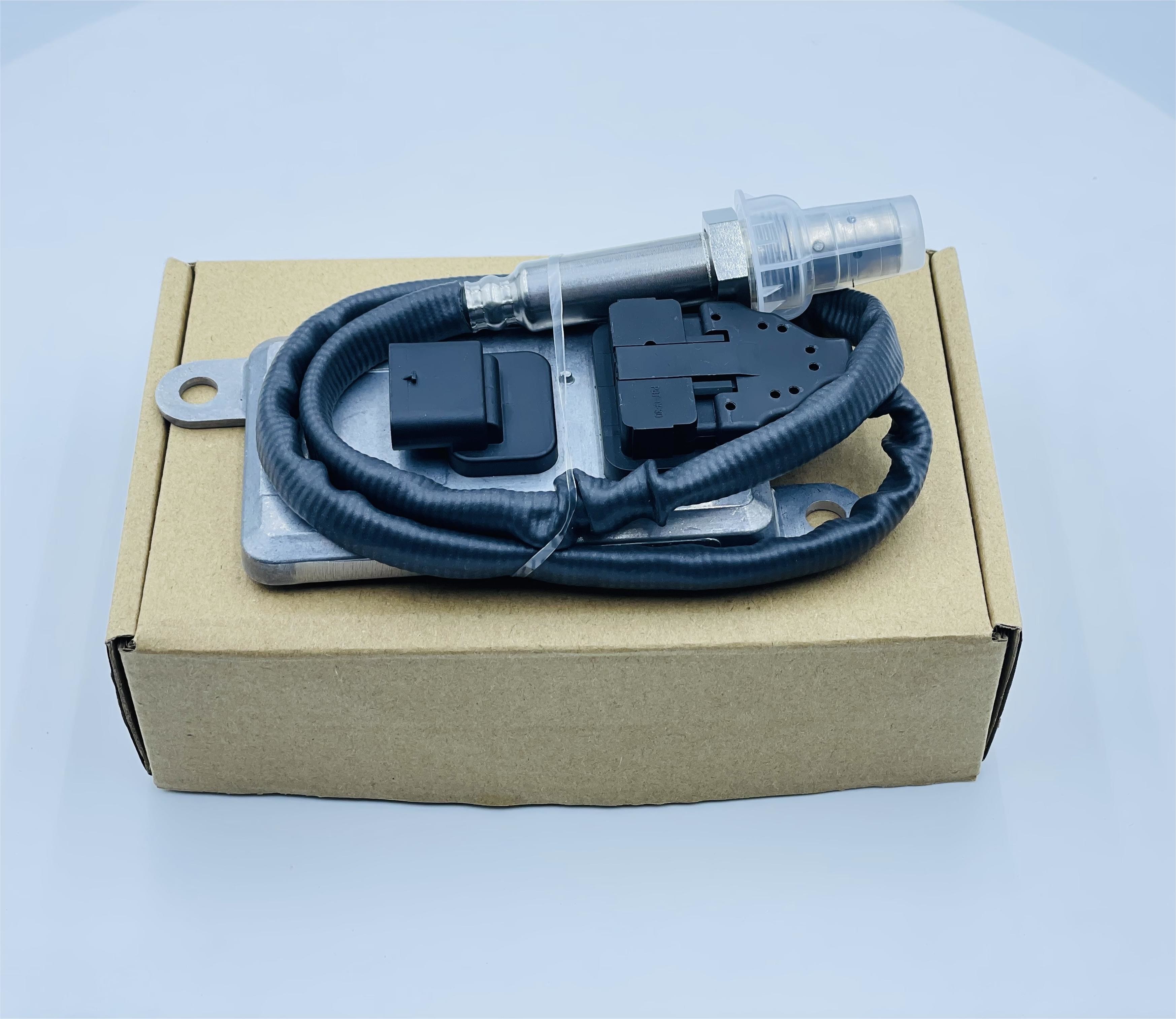 Cummins Nitrogen Oxide Sensor For Uninox Nox Sensor OEM 5WK96614G
