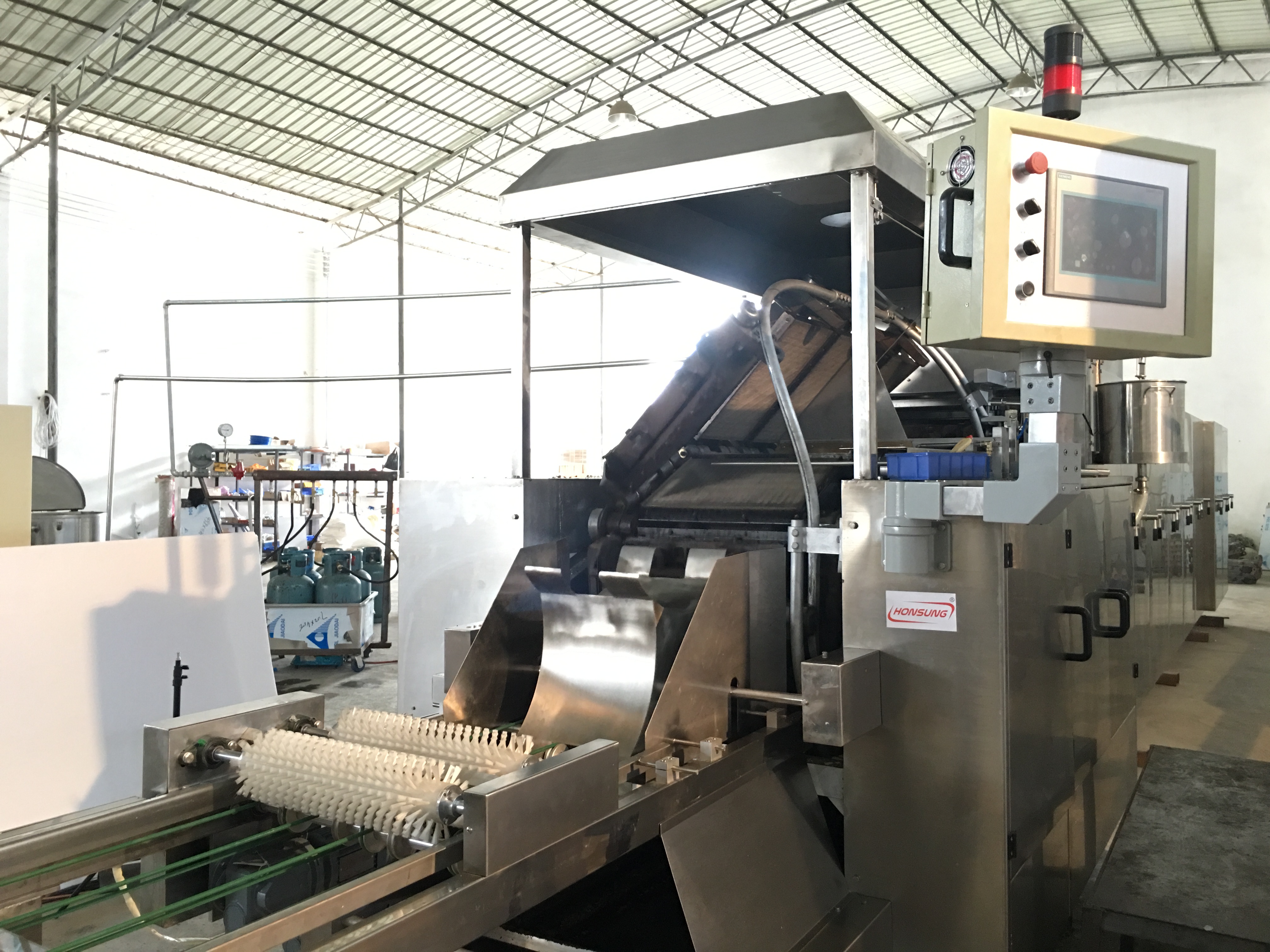 Long Service Life 240kg/H Wafer Biscuit Manufacturing Machine