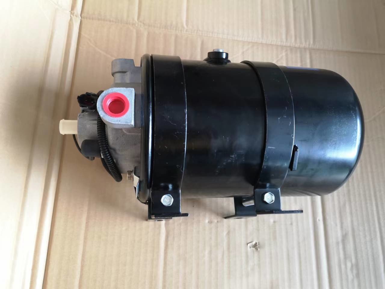 DR-5 Air Dryer For ISUZU FVR CXZ Truck 1481901053 Equip In Chassis