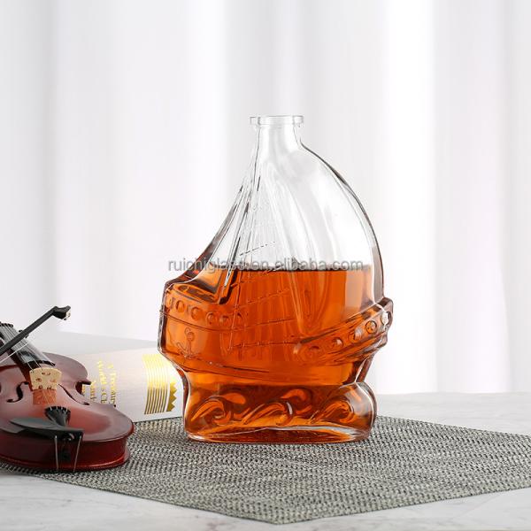 Customized 500ml 750ml Super Flint Glass Gin Bottle with Personalized Collar