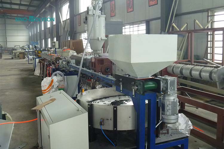 HSJ-75 Round Dripper Drip Irrigation Pipe Making Machine Speed 25-60m/min With 90kW Power