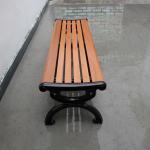 Free Standing Backless Wooden Garden Bench , Outdoor Solid Wood Bench Seat